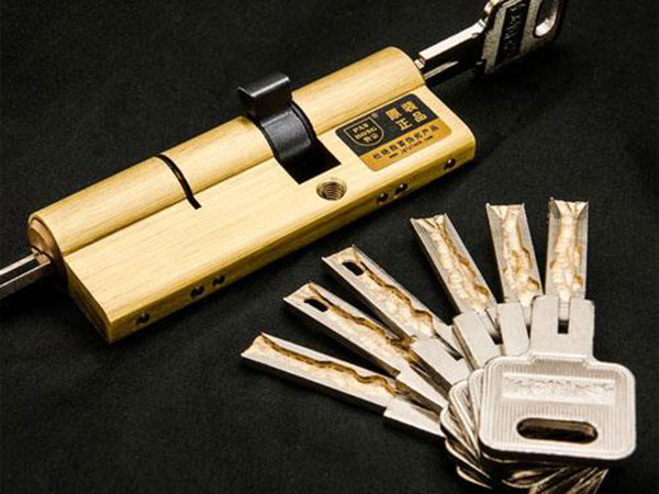 双台子24小时上门开锁公司