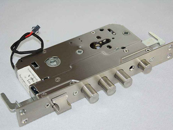 双台子24小时上门开锁公司